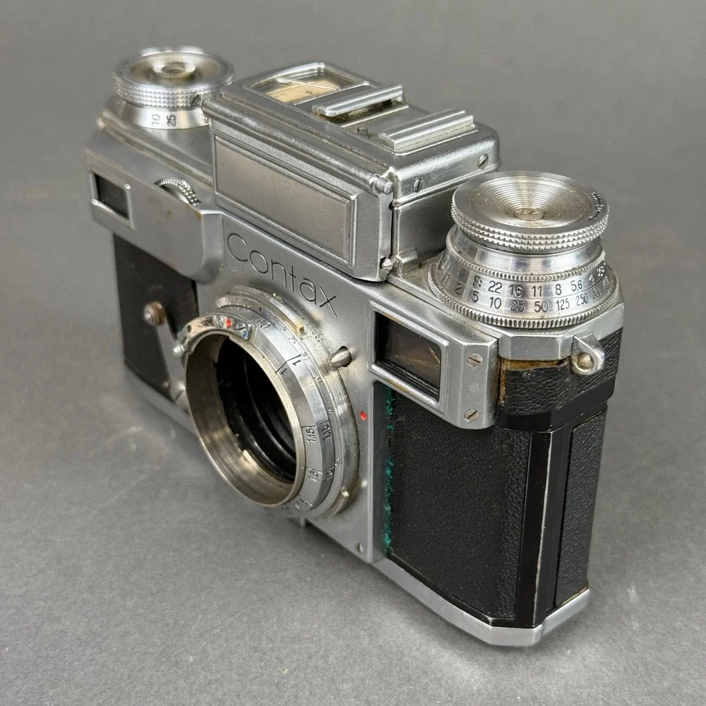 Zeiss Ikon Contax III Rangefinder Camera Body for parts or repair